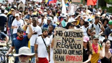 صورة كولومبيا تستعد لإضراب وطني آخر والرئيس يدعو للحوار والاستجابة للمطلب الشعبي لإيجاد طريقة مشتركة لحل مشاكل البلاد
